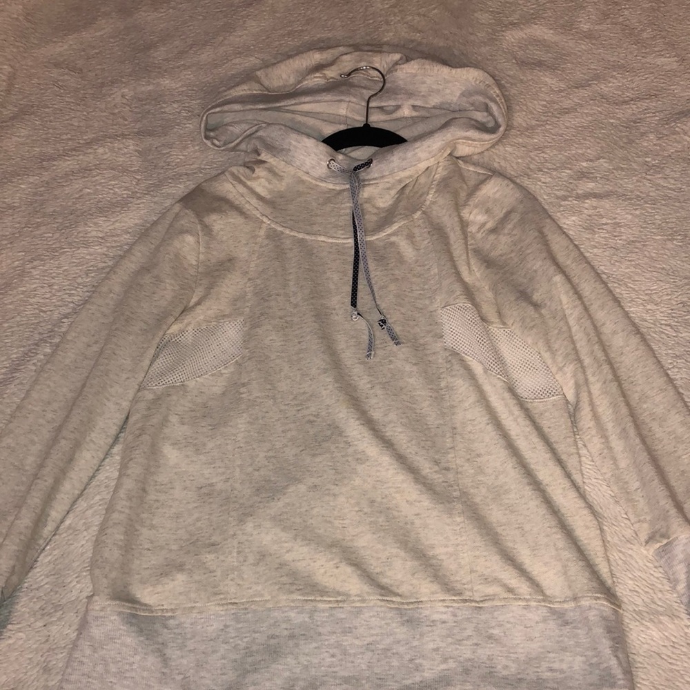 Turtle neck hoodie with mesh sides